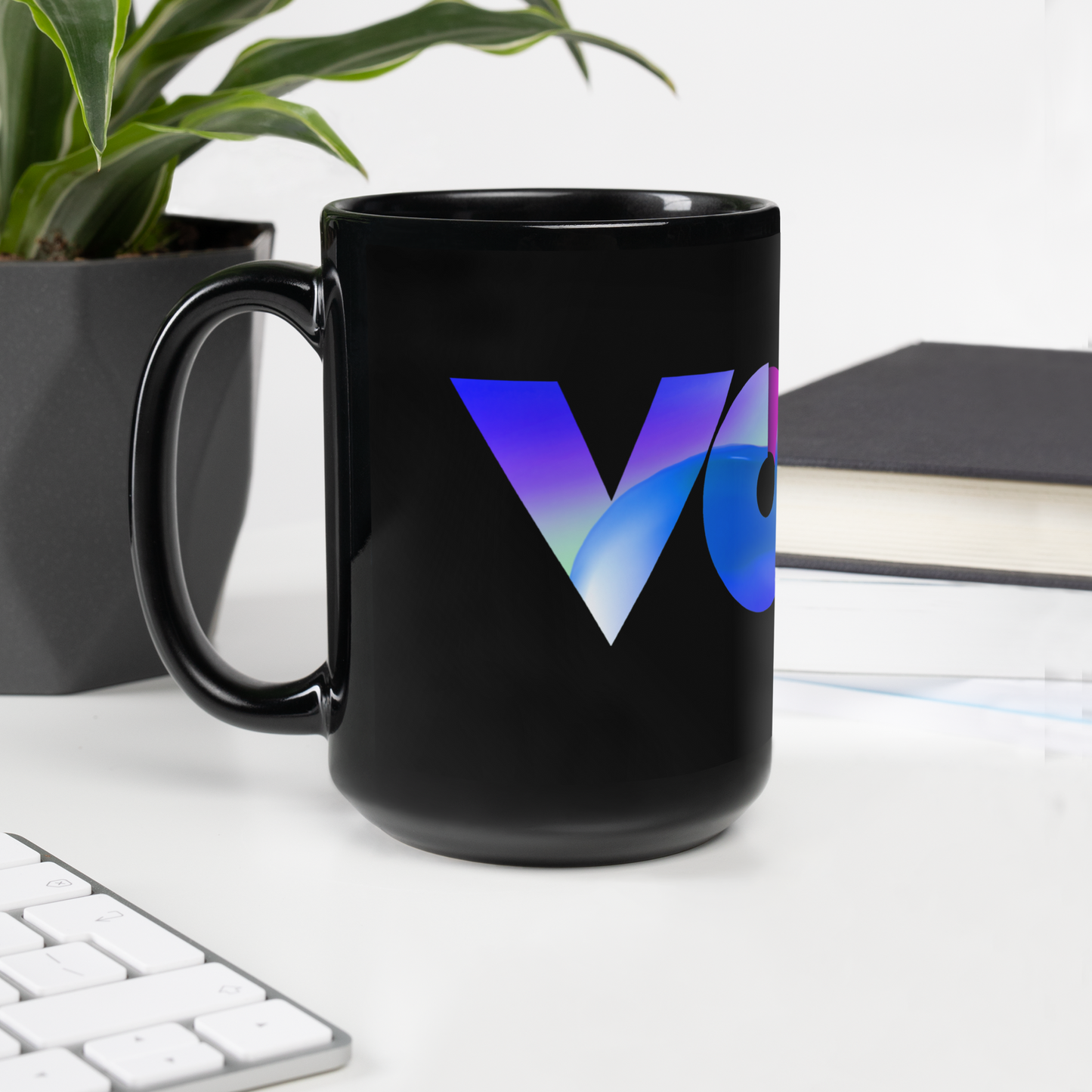 Taza Negra de Cerámica VOOM — The Morning Code