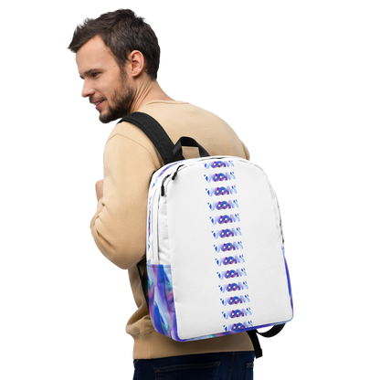 Hombre de perfil usando Mochila Blanca VOOM — The Flow Carrier con diseño vertical y detalles en tonos vibrantes y modernos