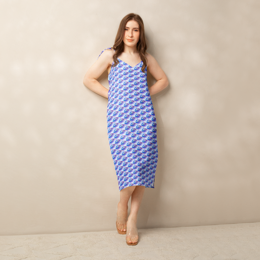 Vestido Midi VOOM — The Liquid Pattern en gasa con estampado azul, tirantes ajustables y corte fluido largo midi.